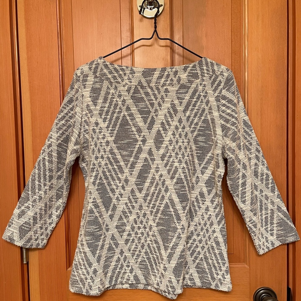 Ann Taylor graphic boatneck top.